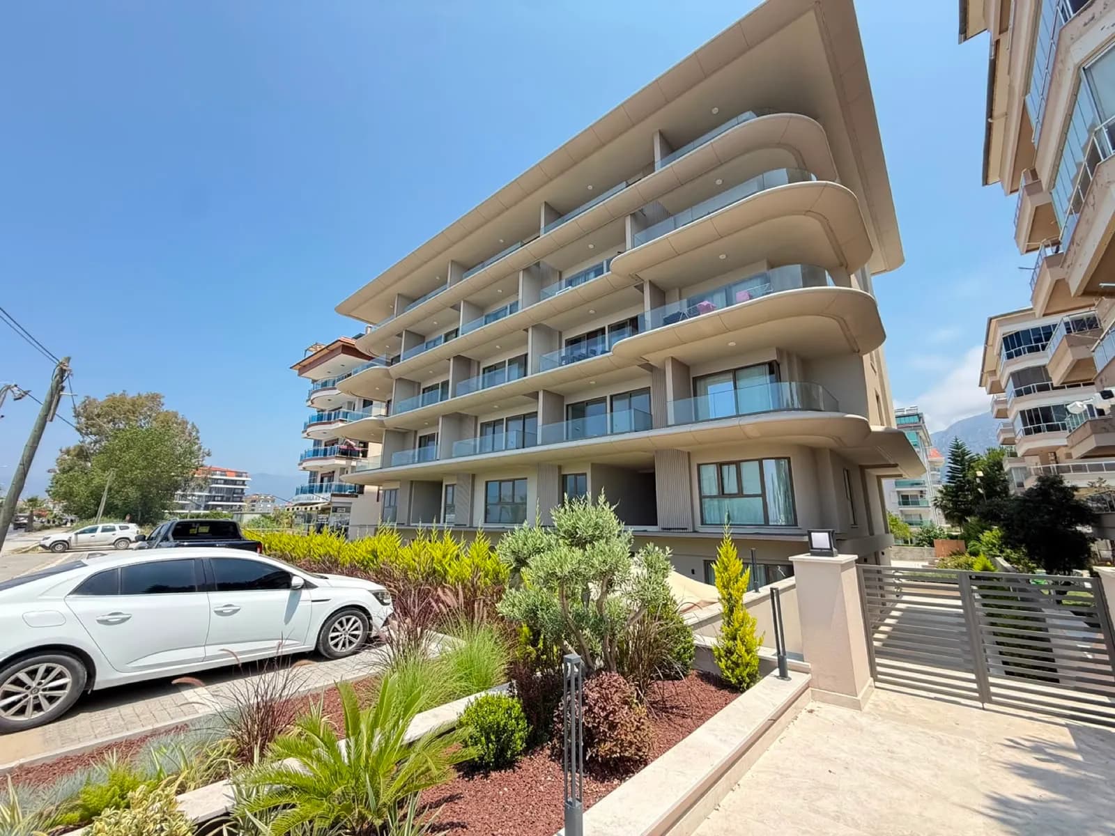 Brand New Panoramic Sea View 1+1 Apartment in Alanya Kestel — photo 1