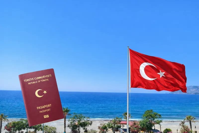 Citizenship Eligible Beachfront 3+1 Duplex in Alanya Kestel — photo 1