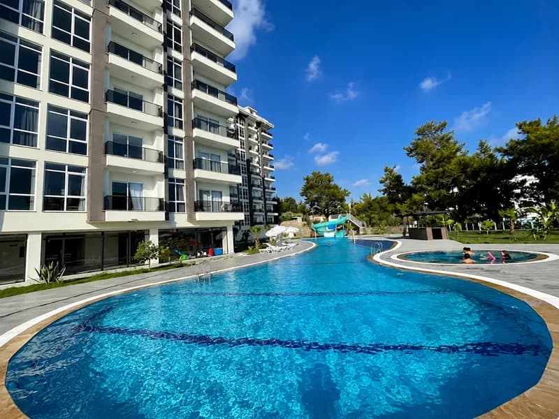Pool View 1+1 Apartment in Alanya Avsallar — photo 1